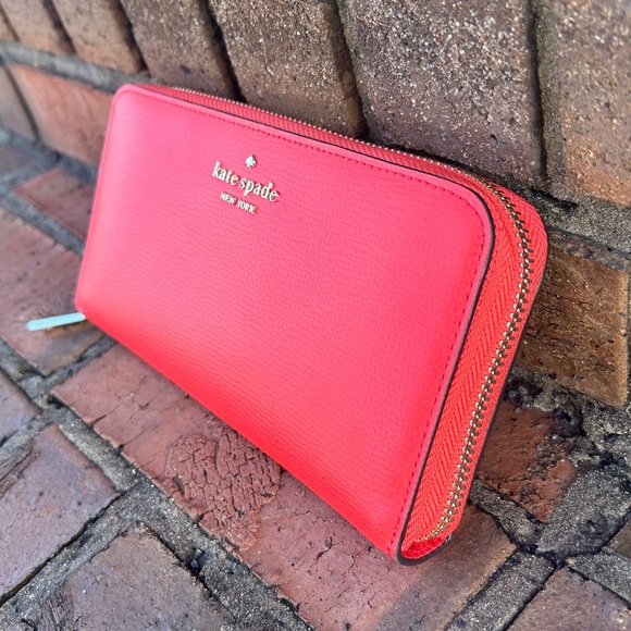 KATE SPADE NEW YORK ORANGE LEATHER FULL ZIP CLOSURE WALLET NEW!! - Picture 4 of 16